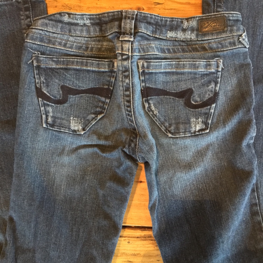 Refuge boot cut jeans EUC